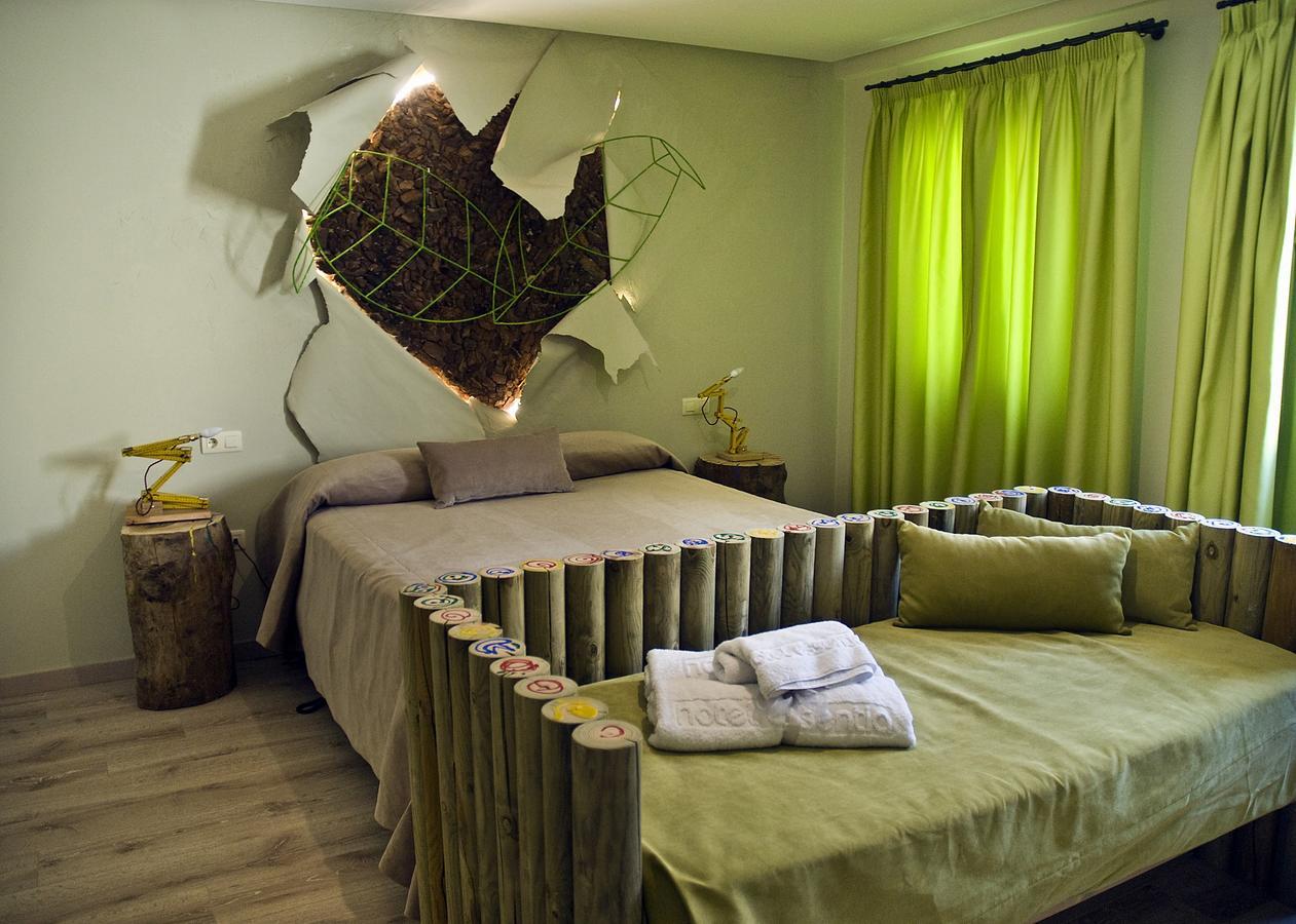 Hotel Galeria Essentia Aracena Bagian luar foto