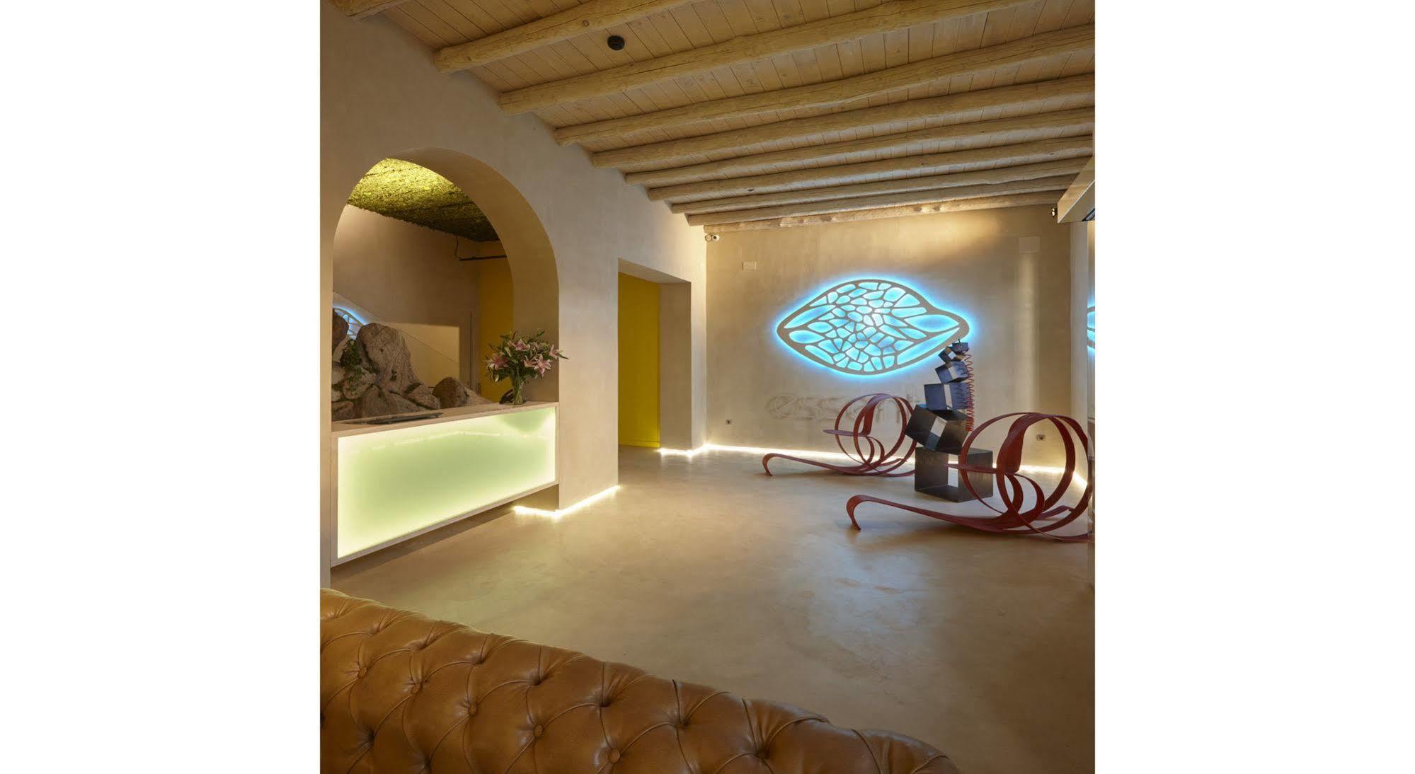 Hotel Galeria Essentia Aracena Bagian luar foto